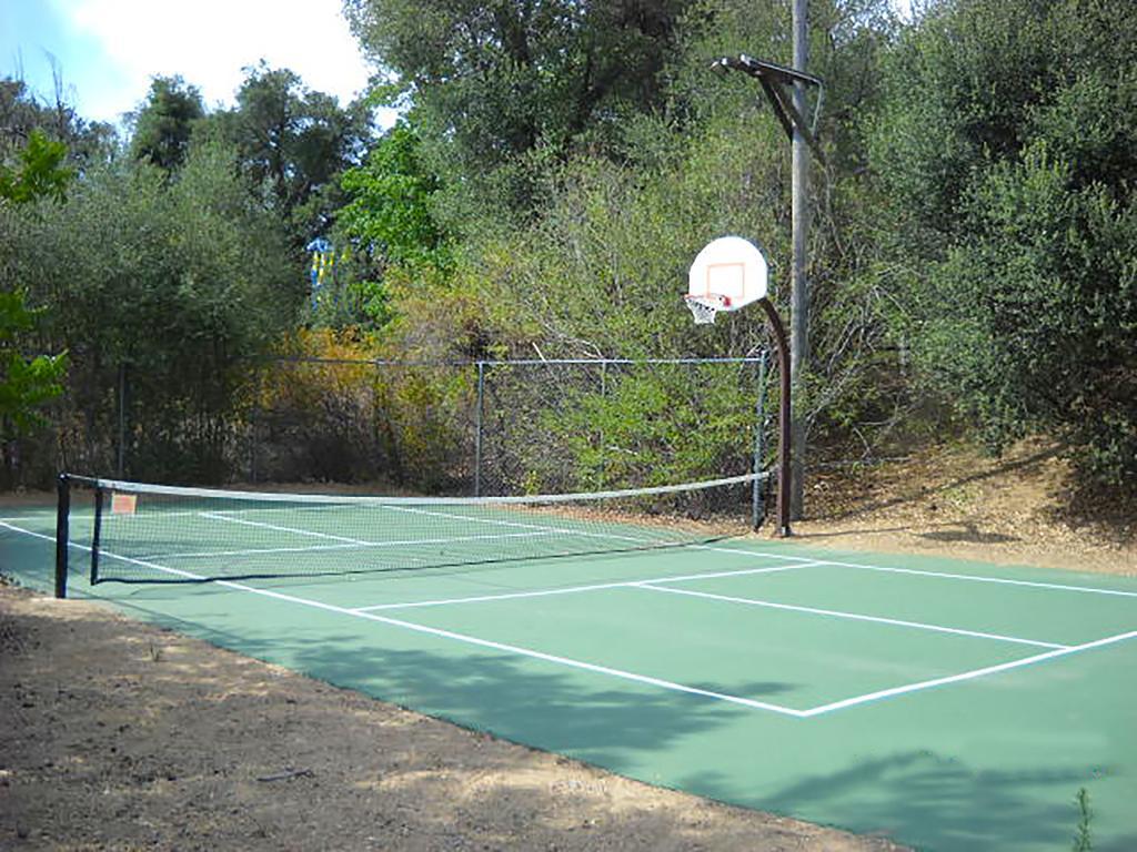 Oakzanita Springs Camping Resort Cabin 1 Descanso ภายนอก รูปภาพ